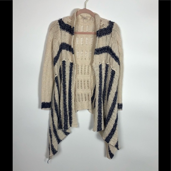 Lovestitch open sweater - Picture 1 of 9